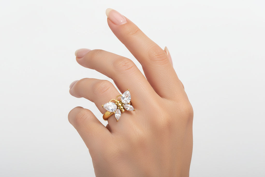 Bague Papillon avec pierre Zircon