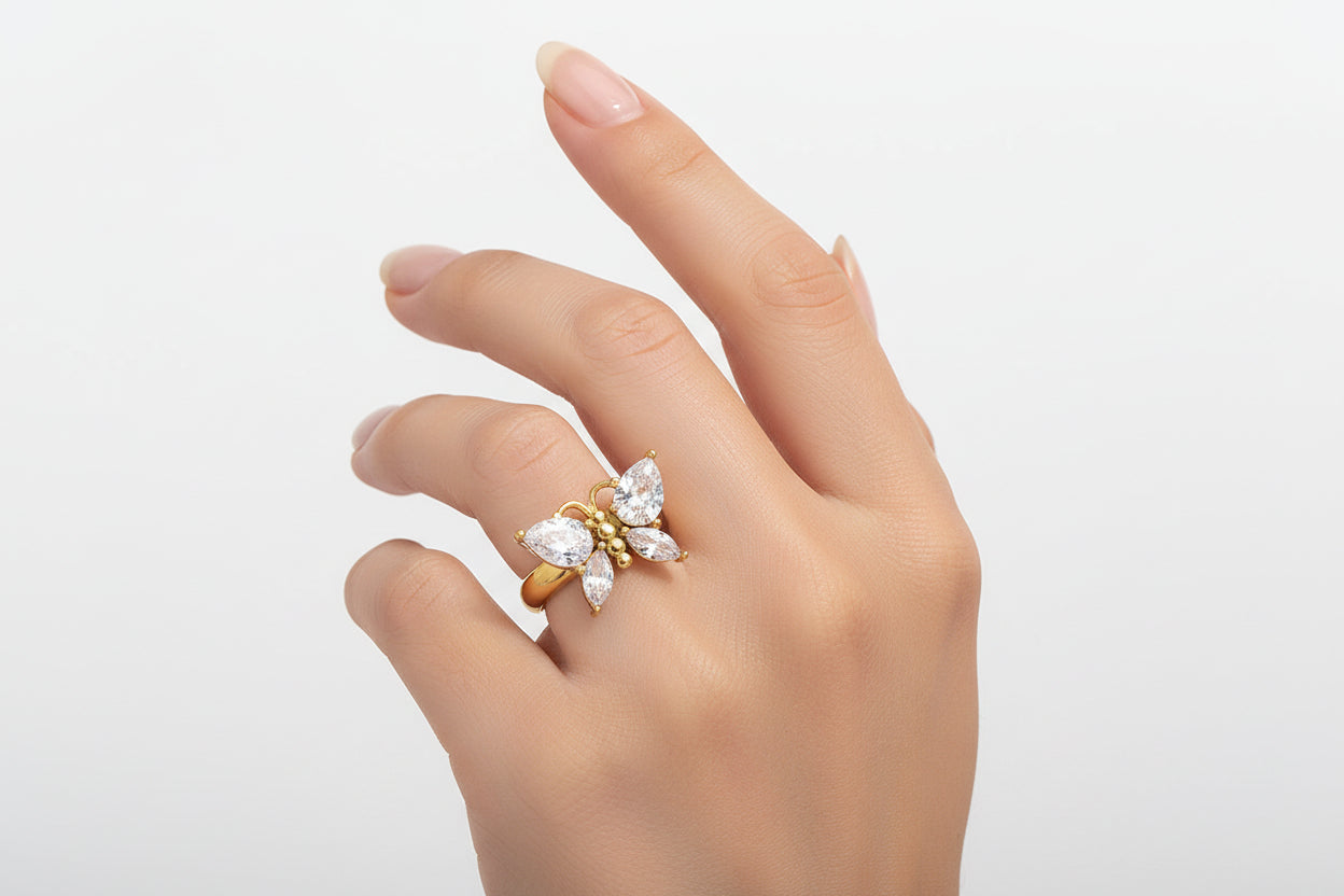 Bague Papillon avec pierre Zircon