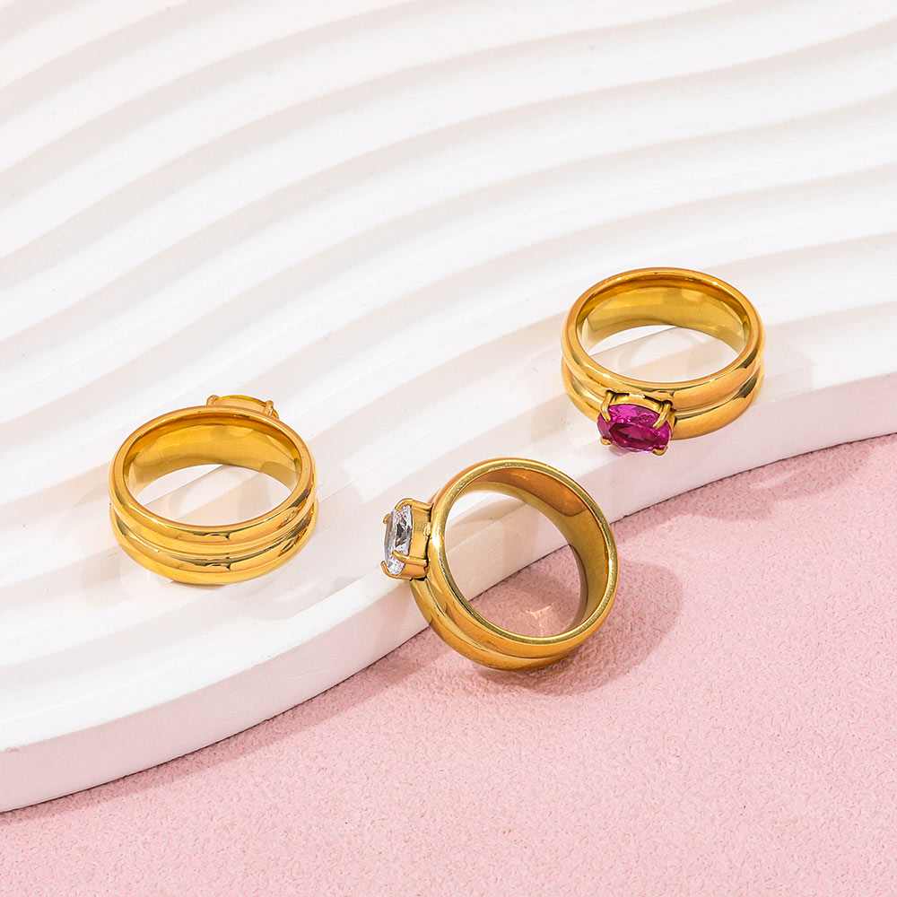 Bague double anneau avec Zircon coloré