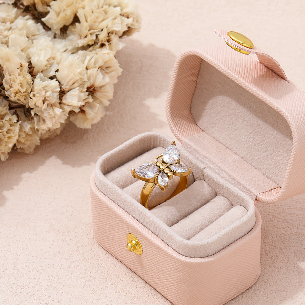 Bague Papillon avec pierre Zircon
