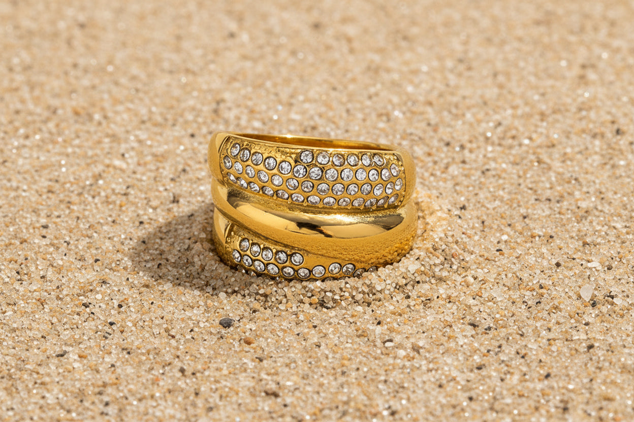 Bague en zircon délicat