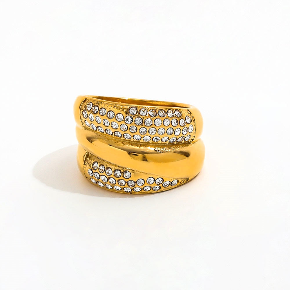 Bague en zircon délicat
