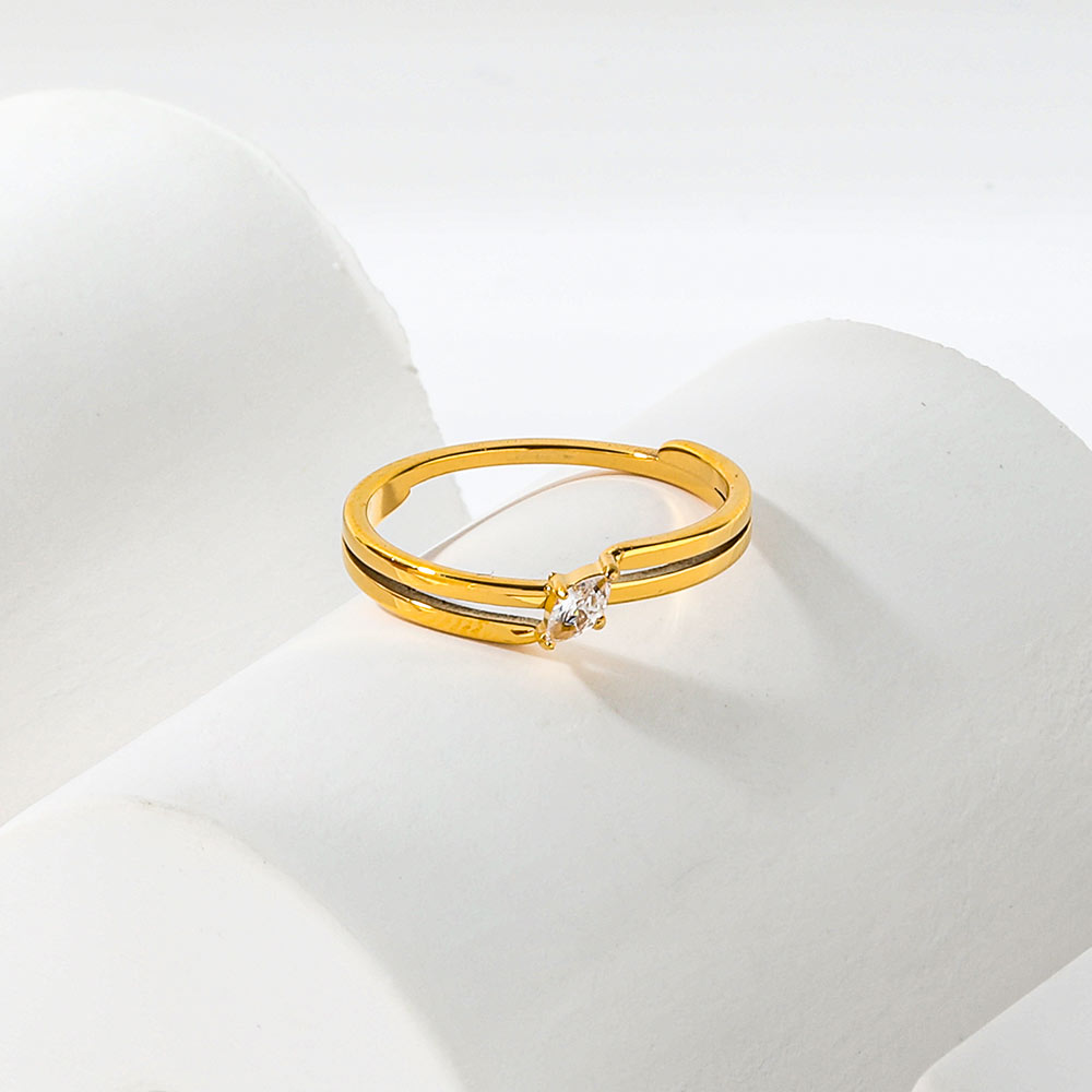 Bague avec pierre Zircon mini losange